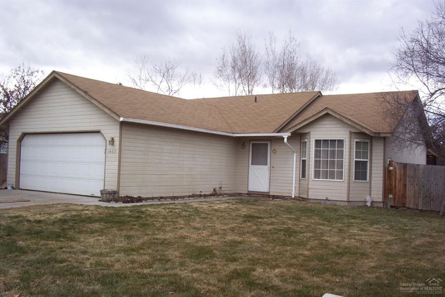 Price just Reduced, great buy for any home buyer or rental investment.