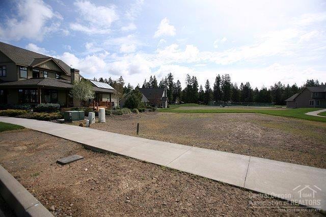 Pine Meadow Vill - Land