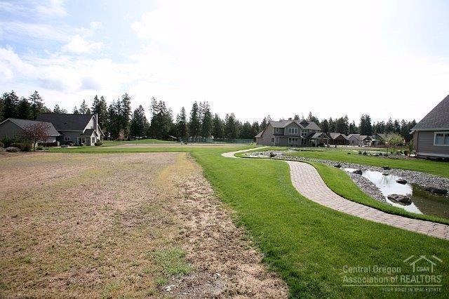 Pine Meadow Vill - Land