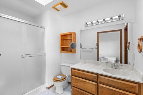 Tiny photo for 4437 San Juan Drive, Medford, OR 97504 (MLS # 220217358)