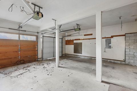 Tiny photo for 4437 San Juan Drive, Medford, OR 97504 (MLS # 220217358)