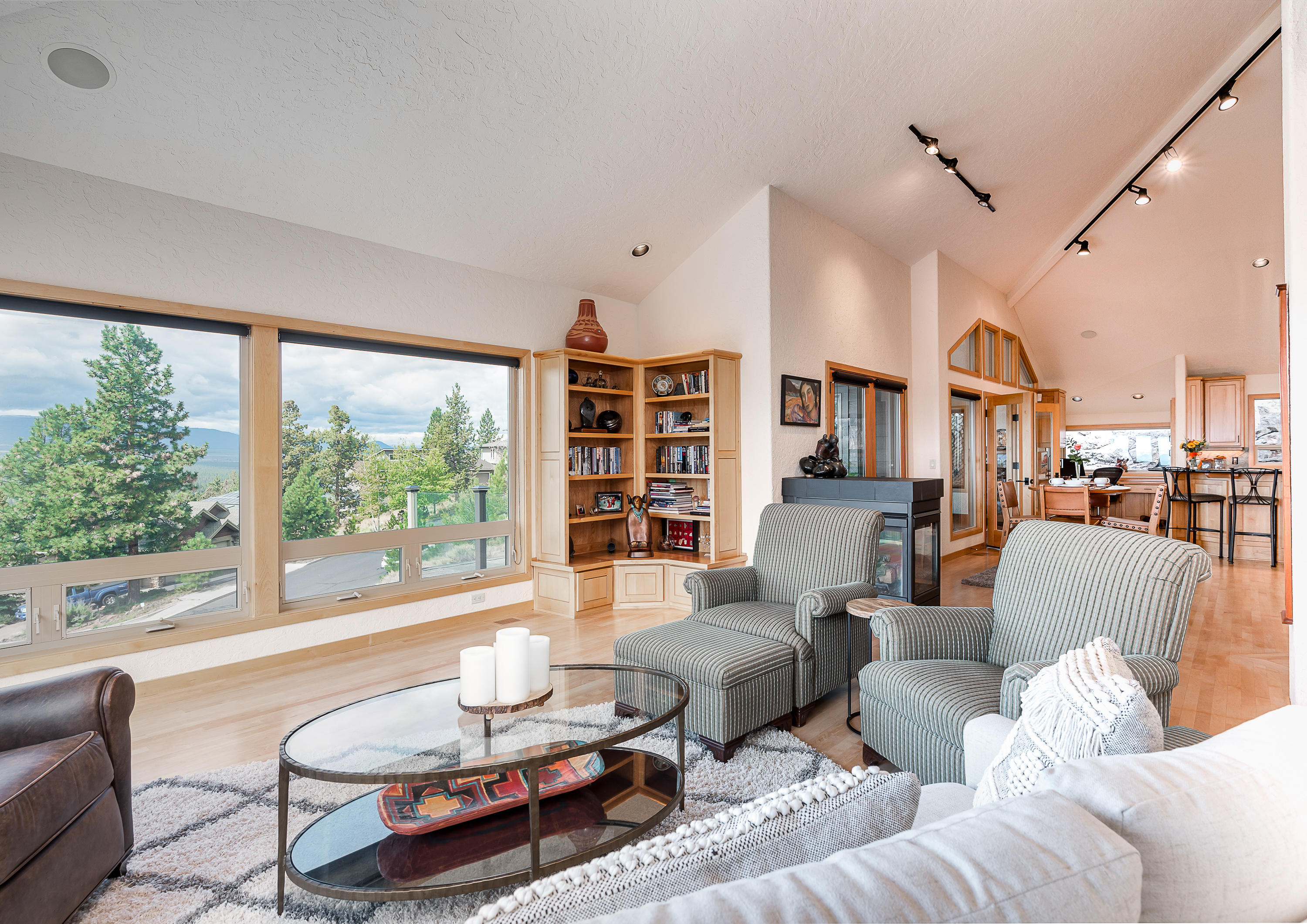 Awbrey Highlands - Residential