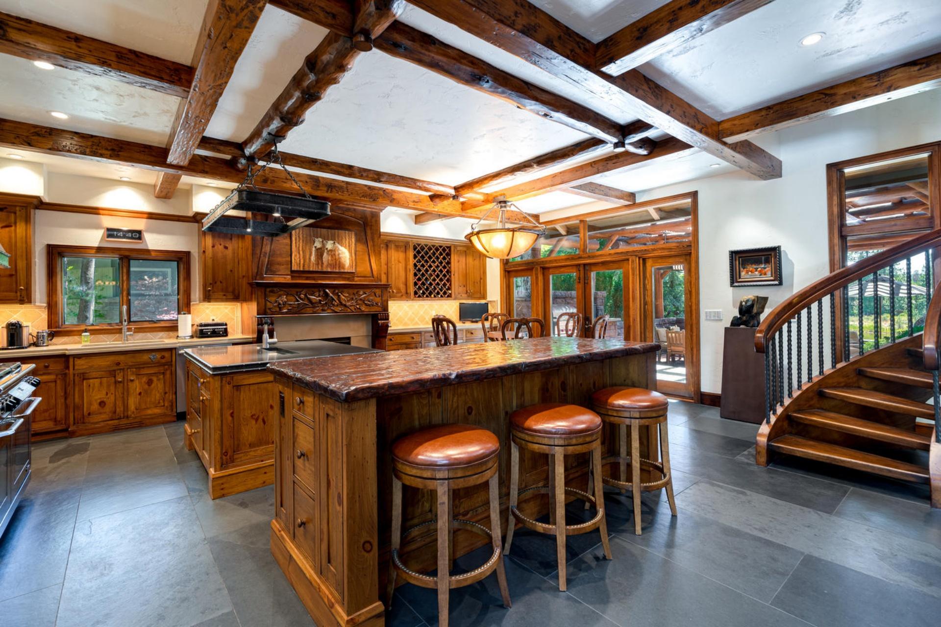 Broken Top - Residential