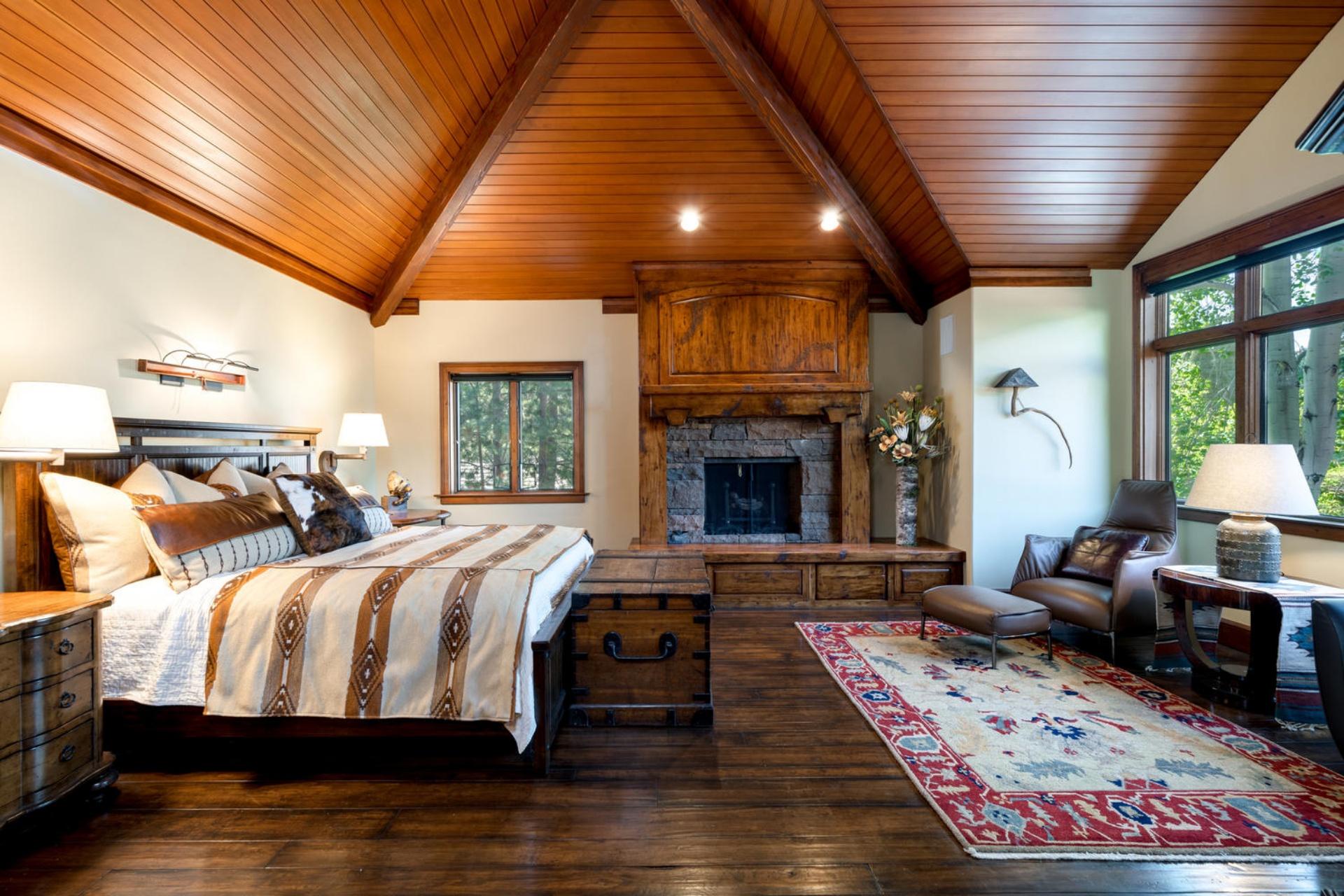 Broken Top - Residential