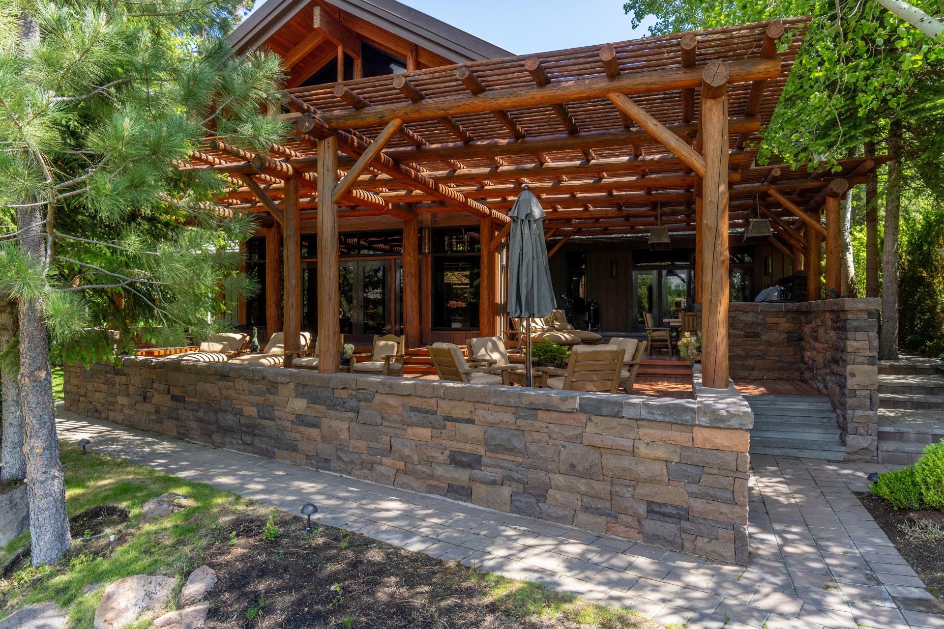 Broken Top - Residential