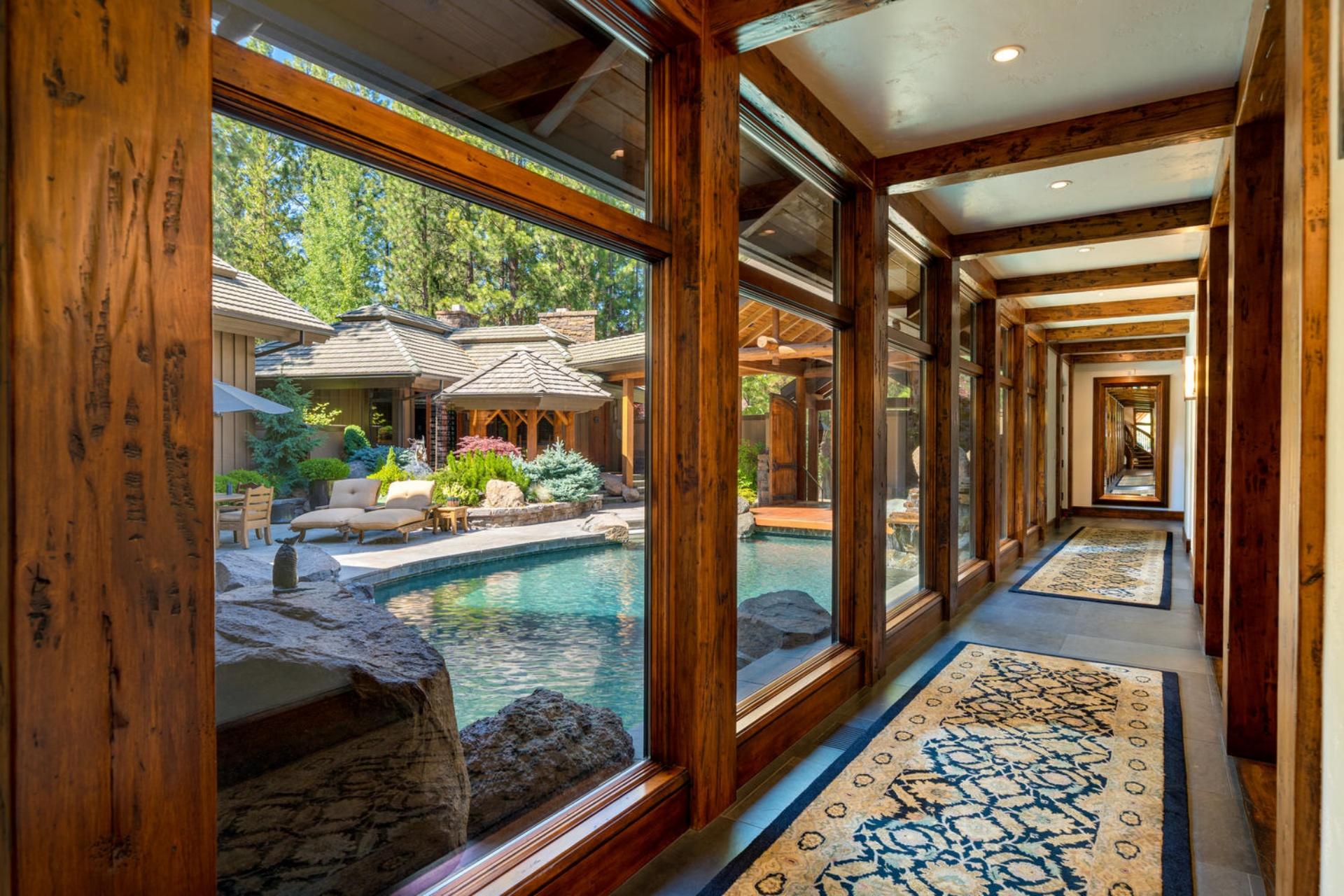 Broken Top - Residential