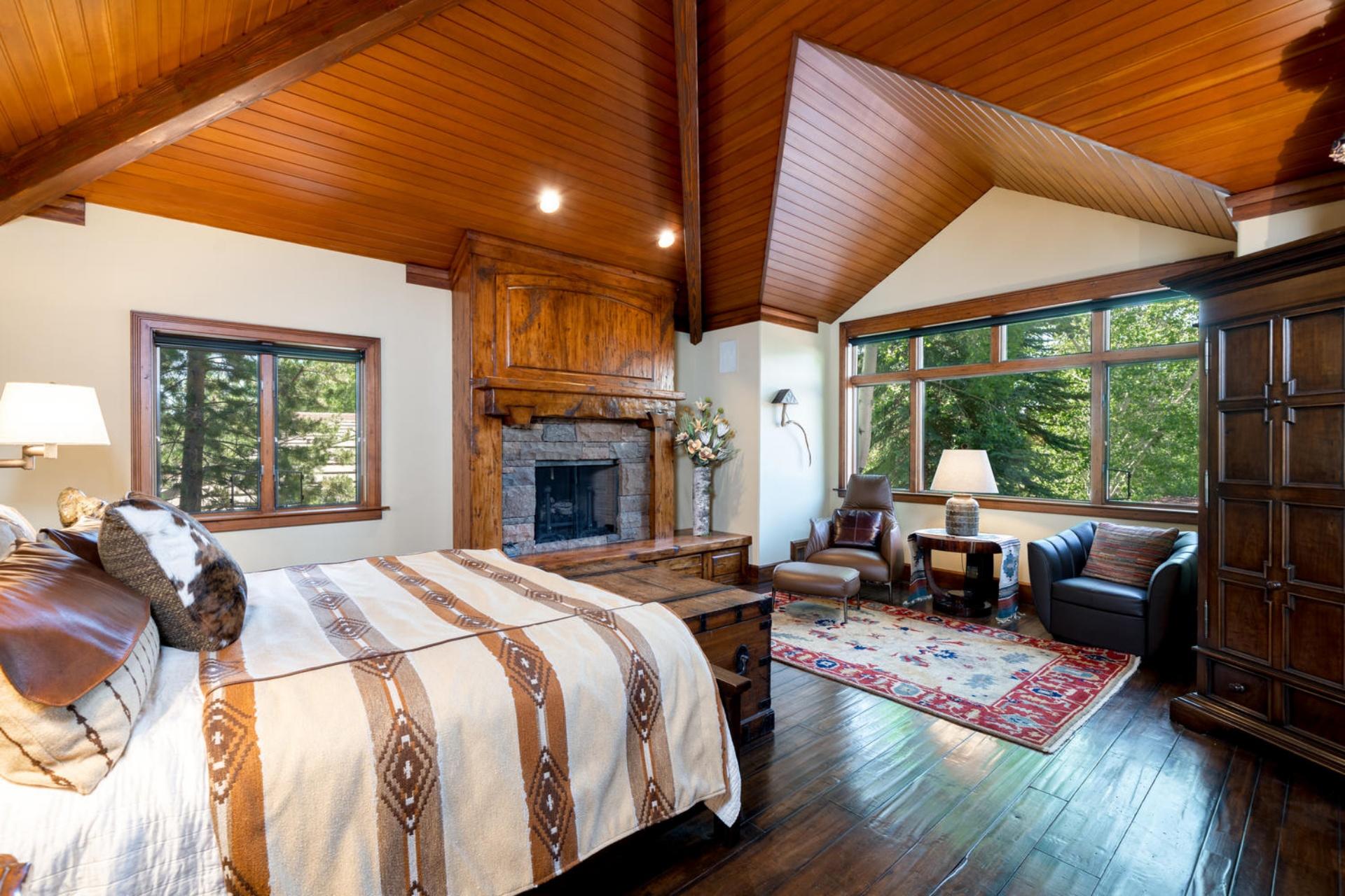 Broken Top - Residential