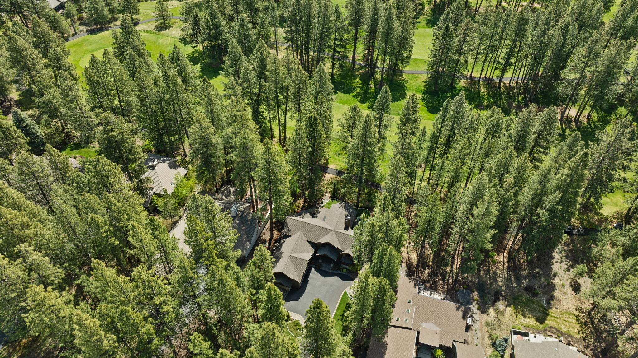 7th Mtn Golf Village - Residential