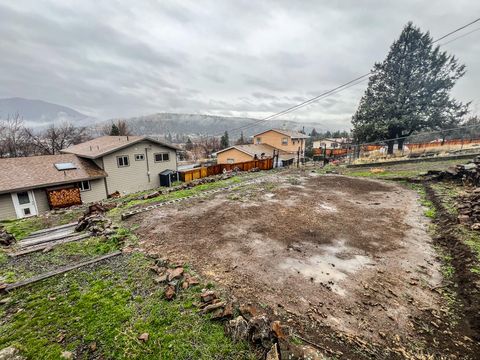 Tiny photo for 469 NW Charolais, John Day, OR 97845 (MLS # 220212682)