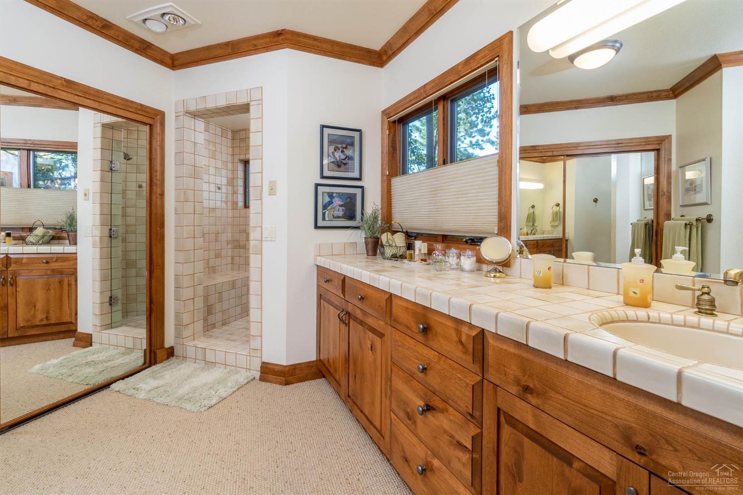 Broken Top - Residential