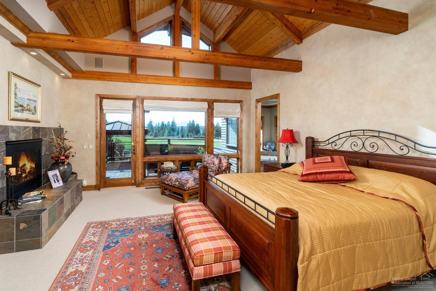 Broken Top - Residential