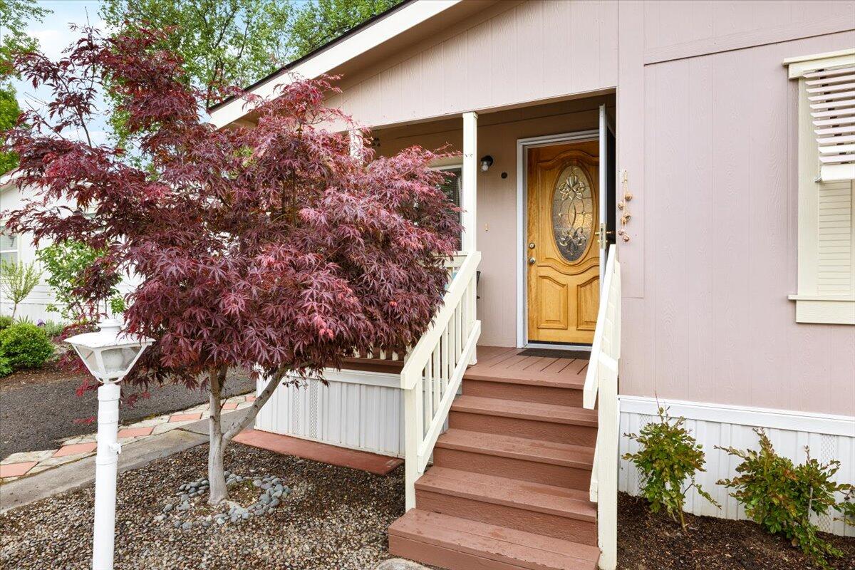 1055 N 5th Street 45