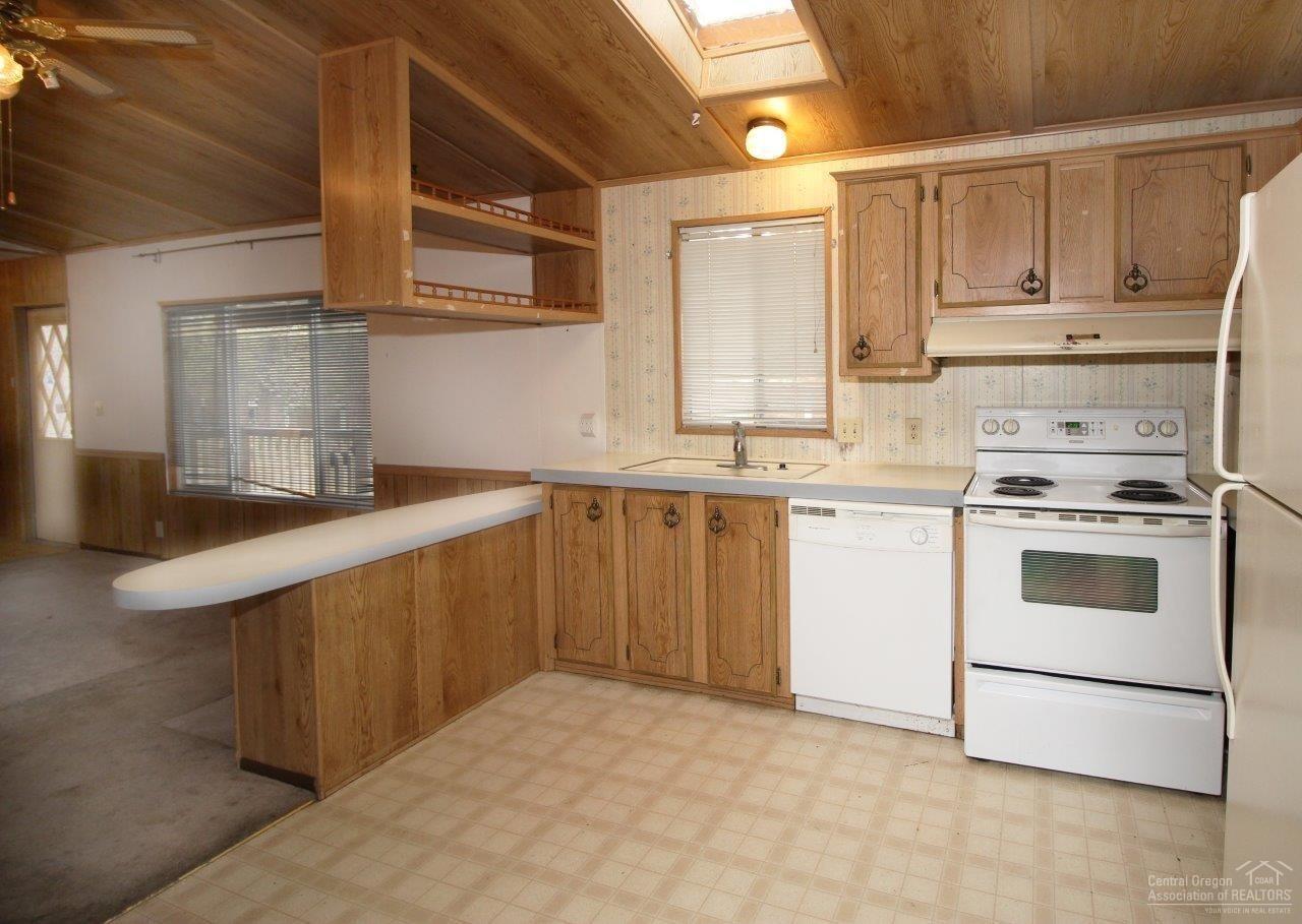 The Pines - Residential