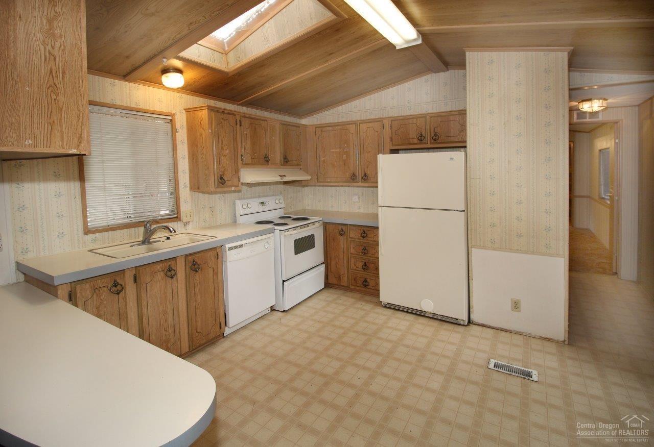 The Pines - Residential