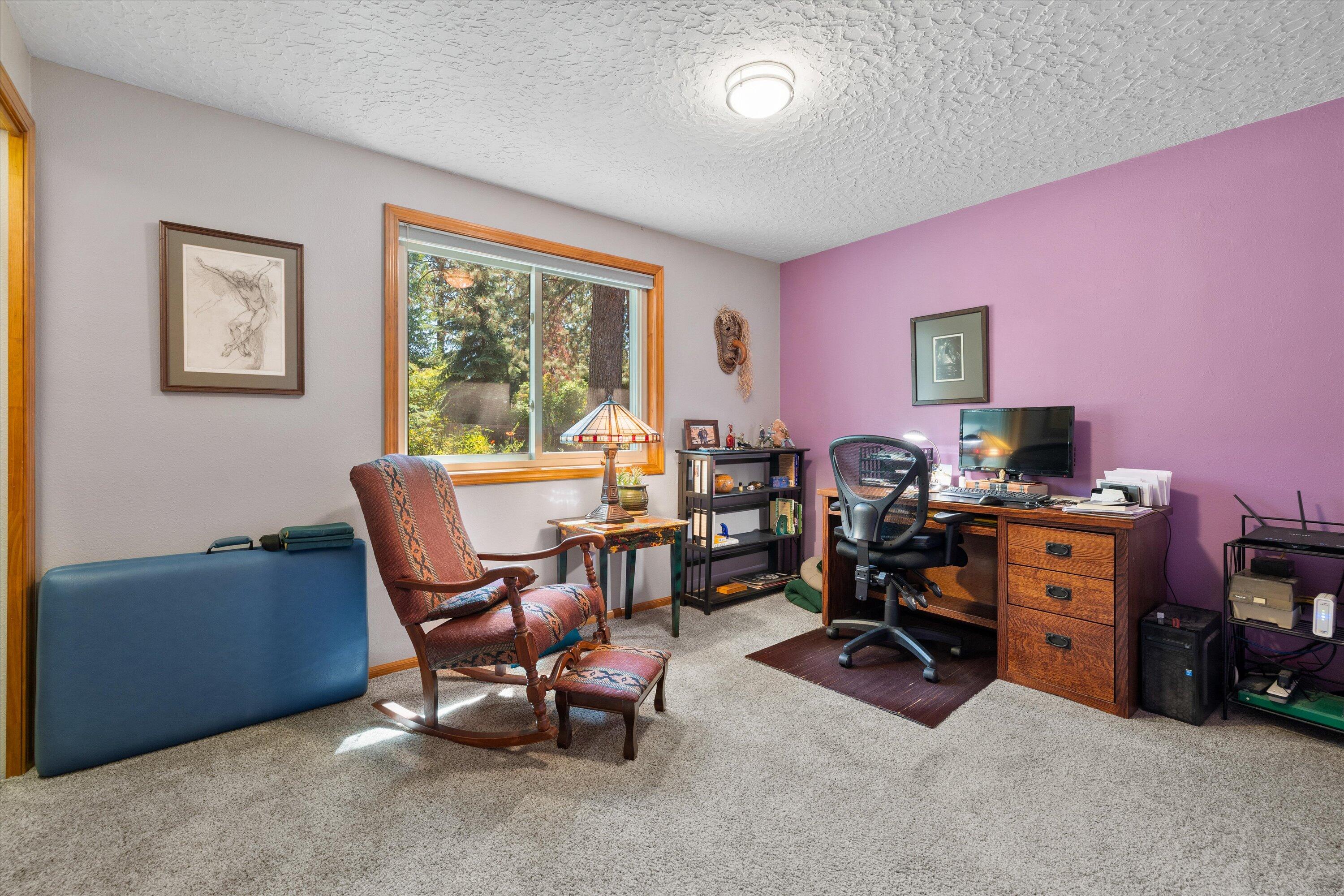 Golden Mantle - Residential