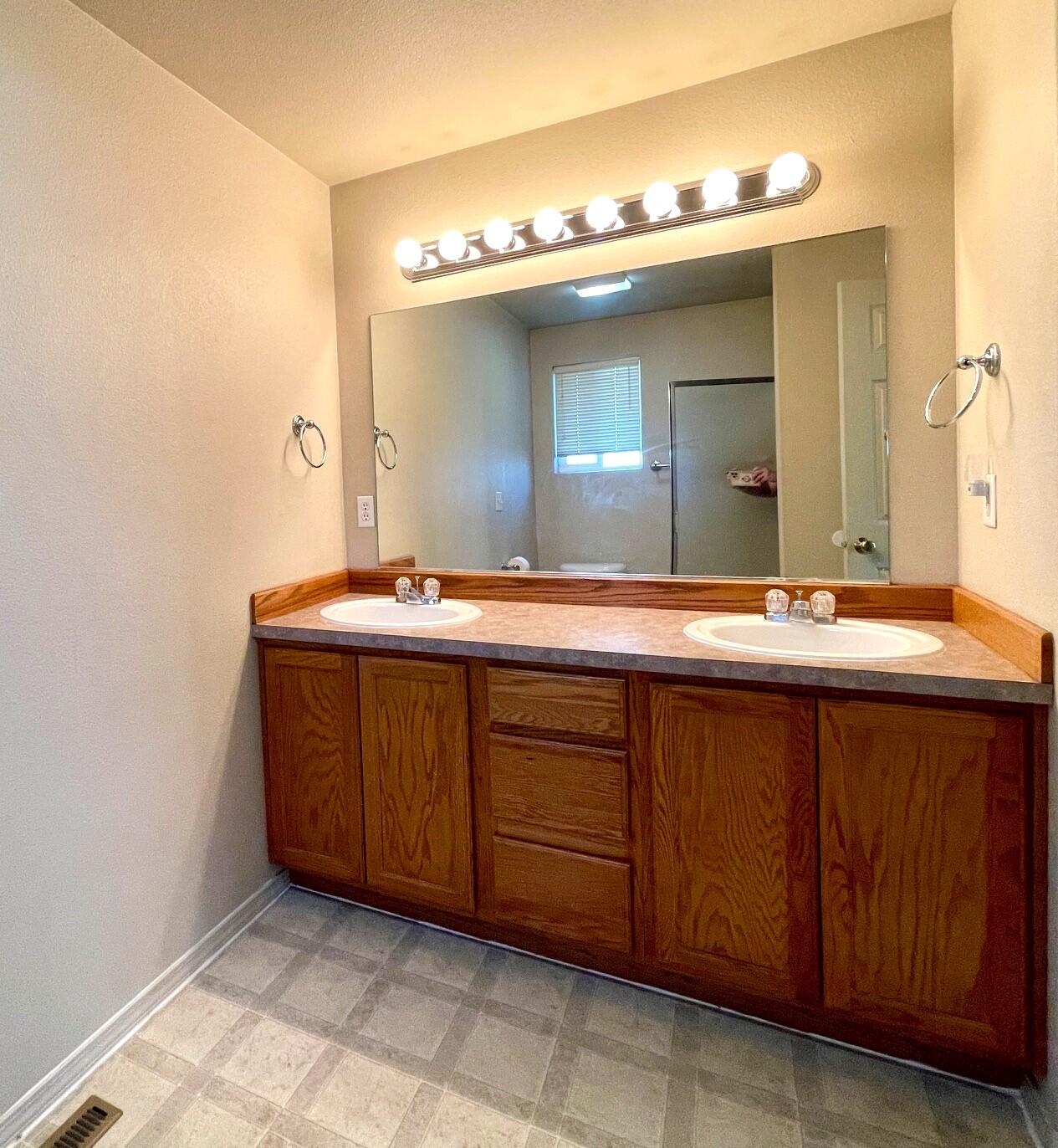 Coho Run - Residential Income