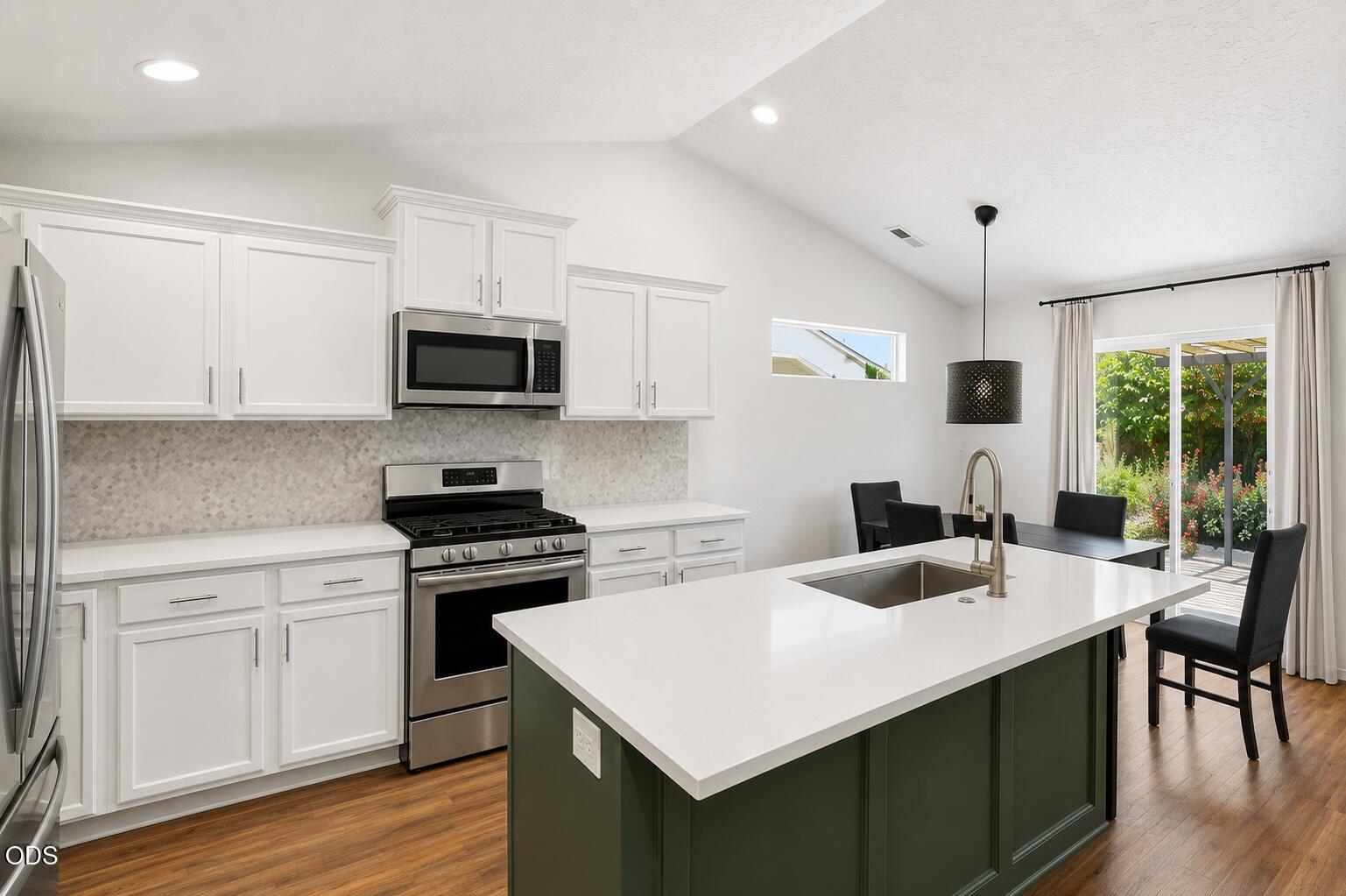 222 SW 33rd Drive
