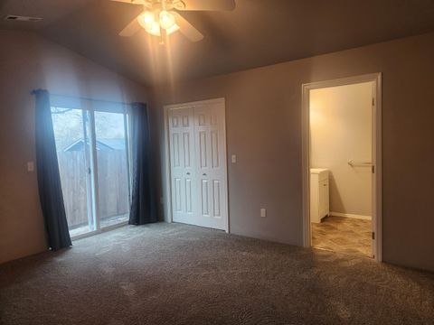 Tiny photo for 7629 Calaveras Street, White City, OR 97503 (MLS # 220215856)