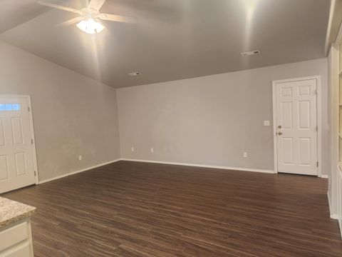 Tiny photo for 7629 Calaveras Street, White City, OR 97503 (MLS # 220215856)