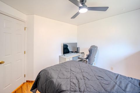 Tiny photo for 921 Pittview Avenue, Central Point, OR 97502 (MLS # 220211935)