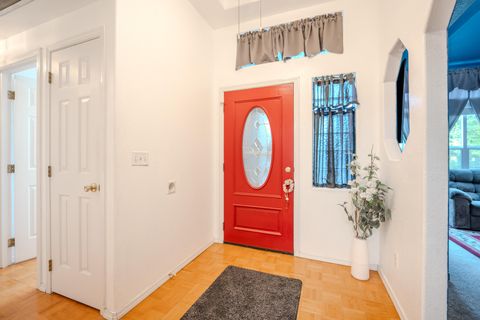 Tiny photo for 921 Pittview Avenue, Central Point, OR 97502 (MLS # 220211935)