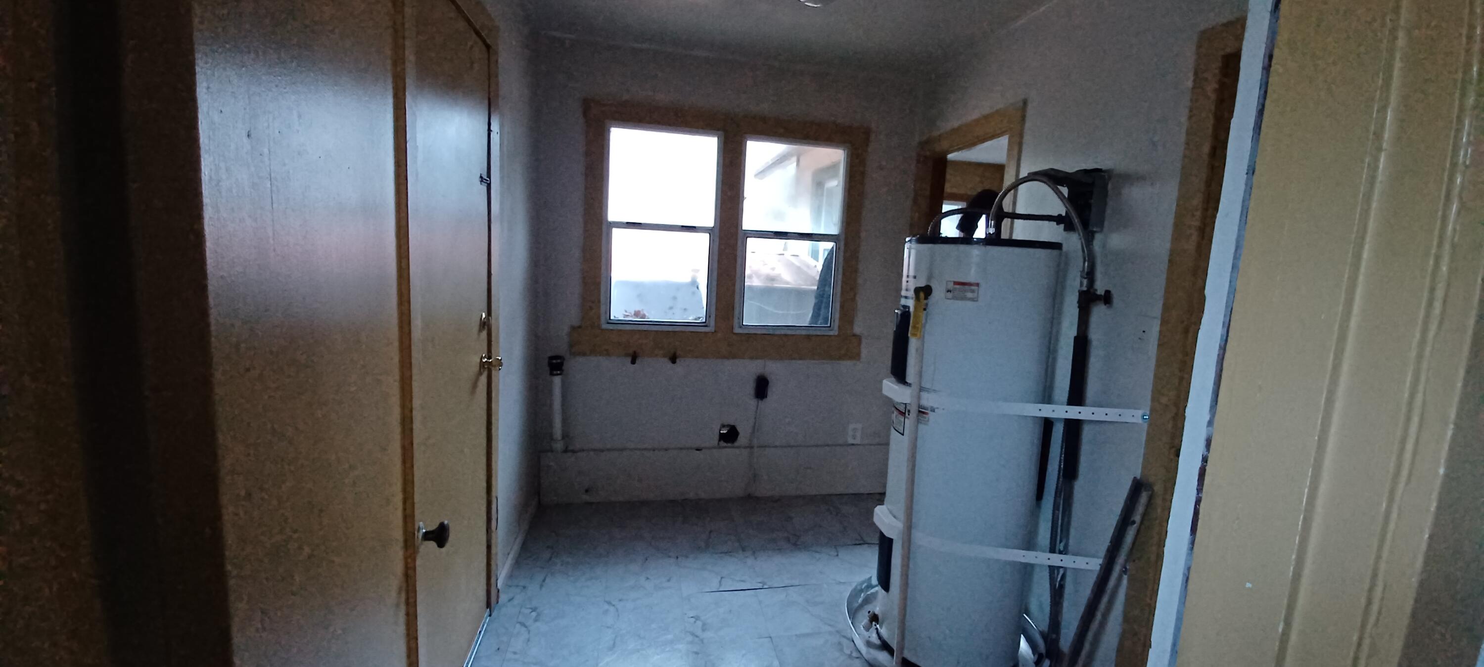 Julia, Tow NOf (glendale) - Residential Income