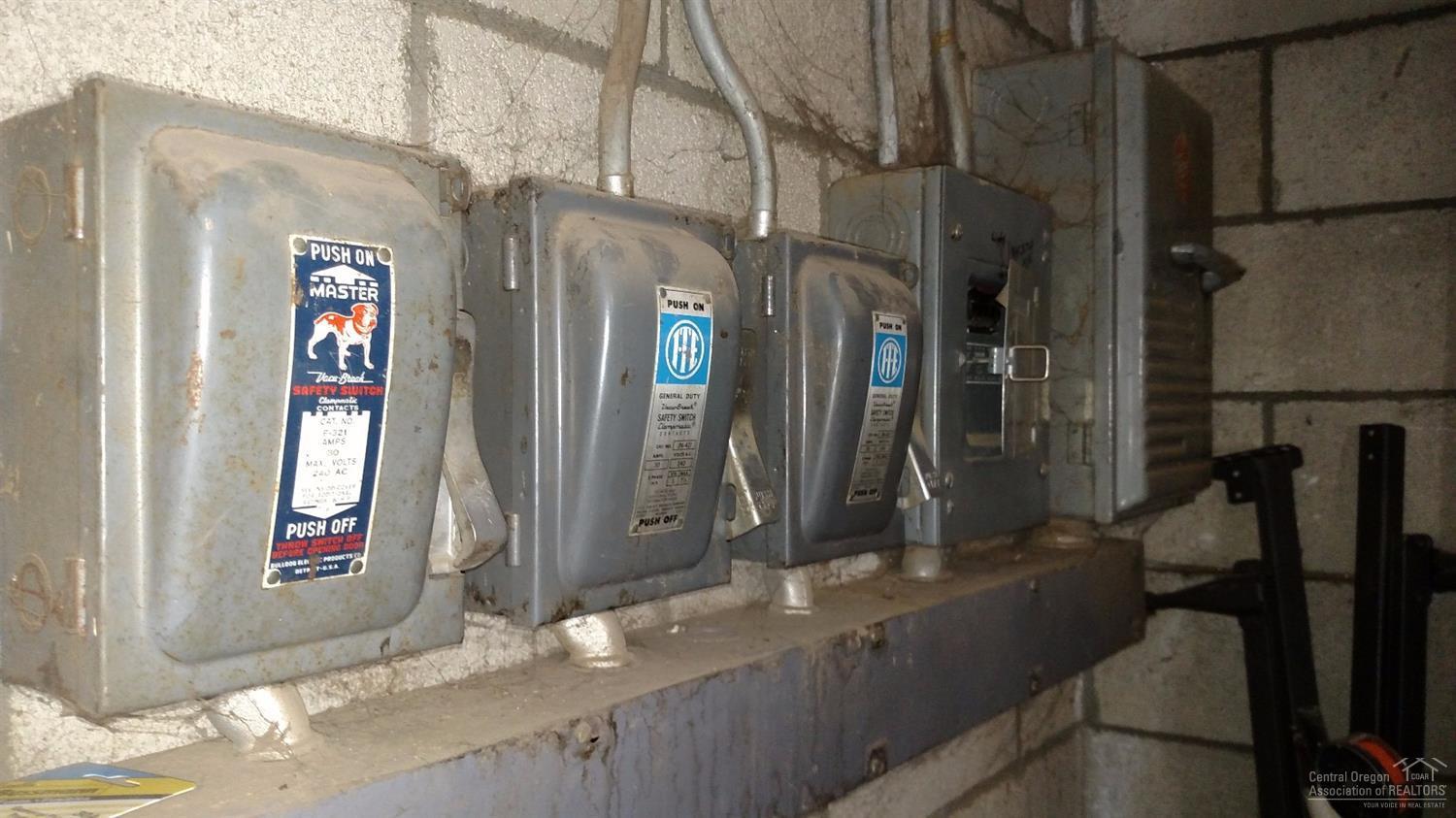 2nd_CC - Commercial Sale