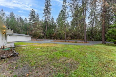 Tiny photo for 1707 Foots Creek L Fork Road, Gold Hill, OR 97525 (MLS # 220212975)
