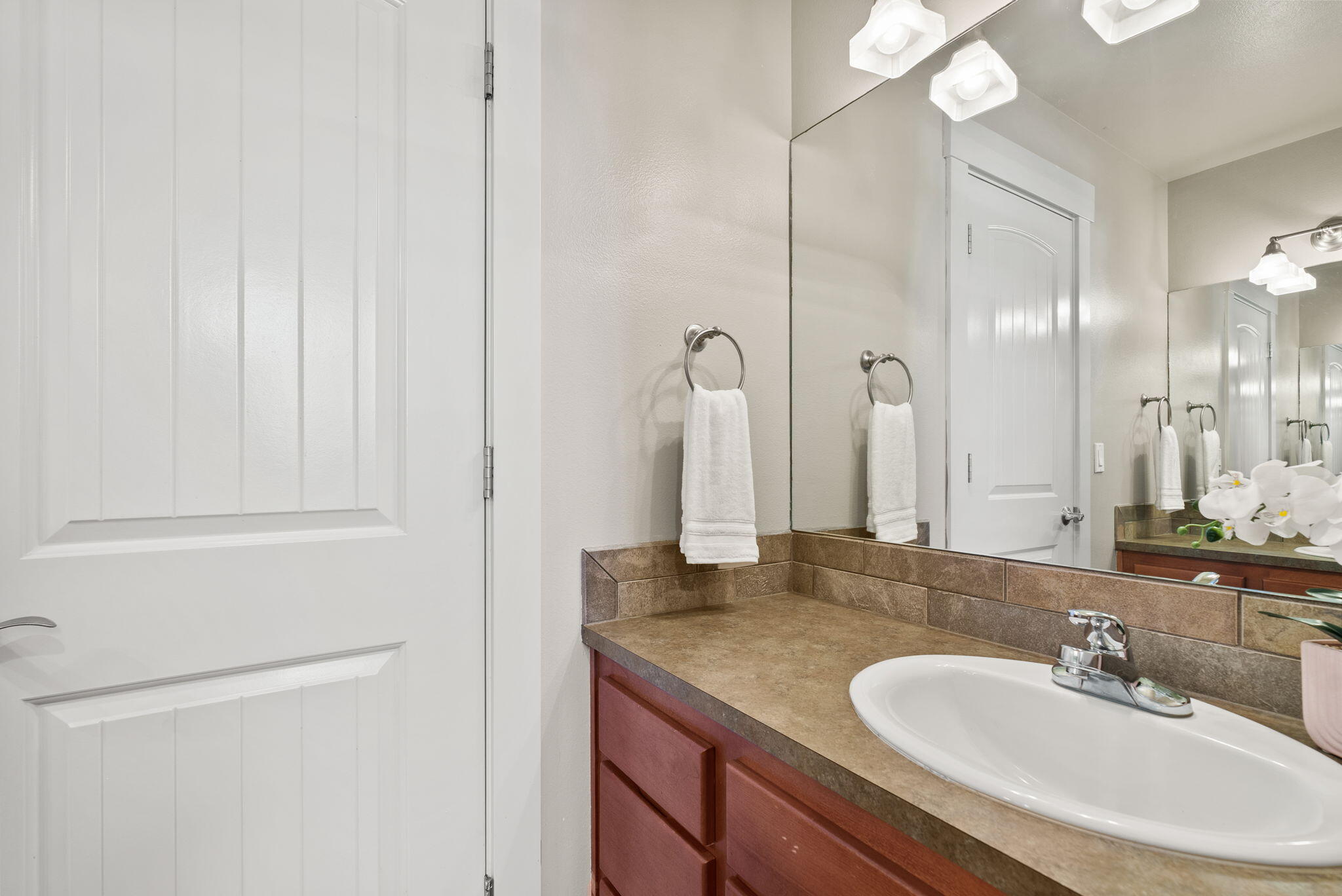 27th Street Crossing - Residential