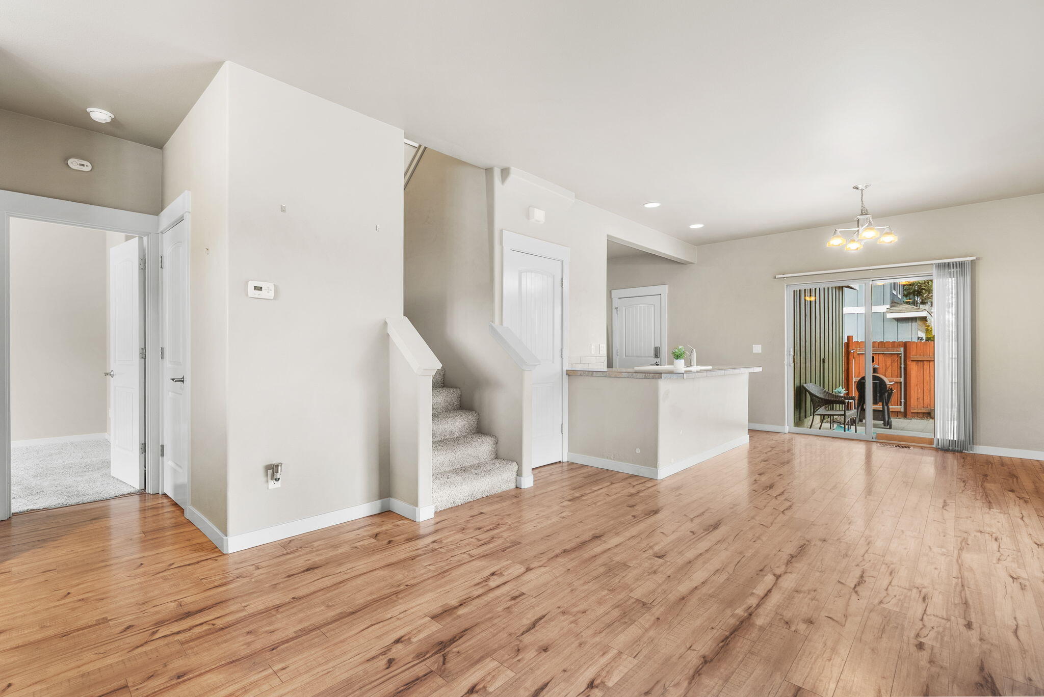 27th Street Crossing - Residential