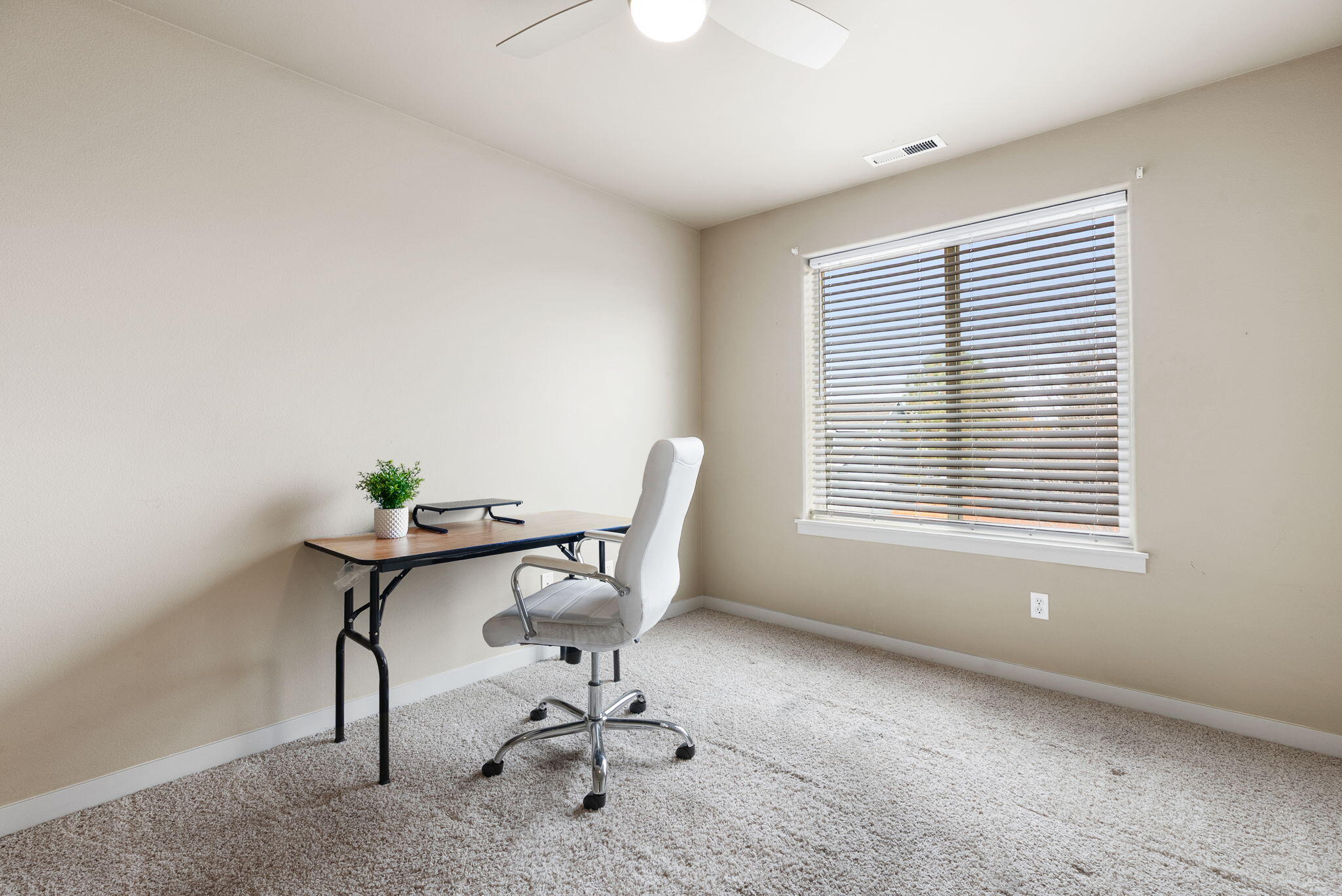 27th Street Crossing - Residential