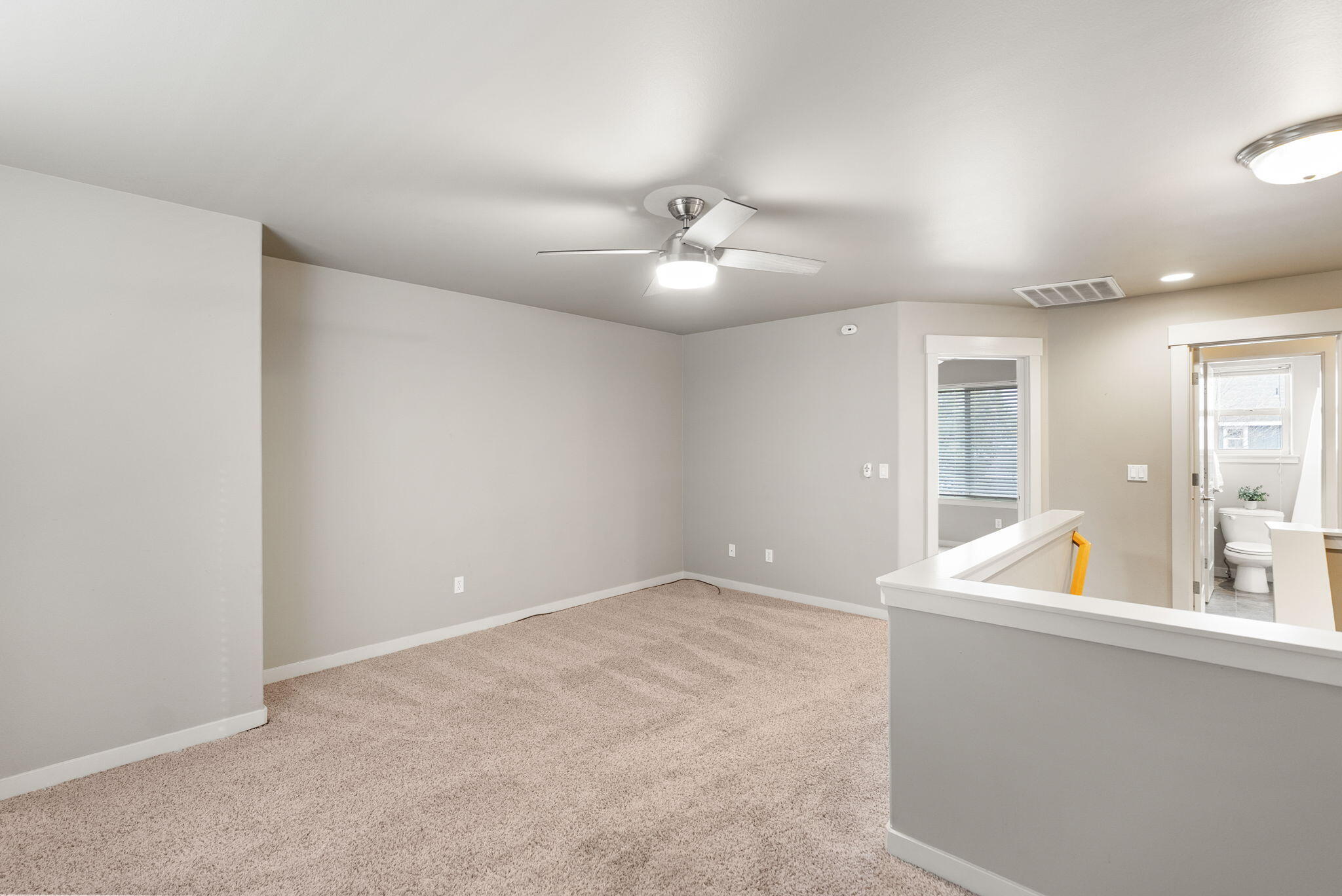 27th Street Crossing - Residential