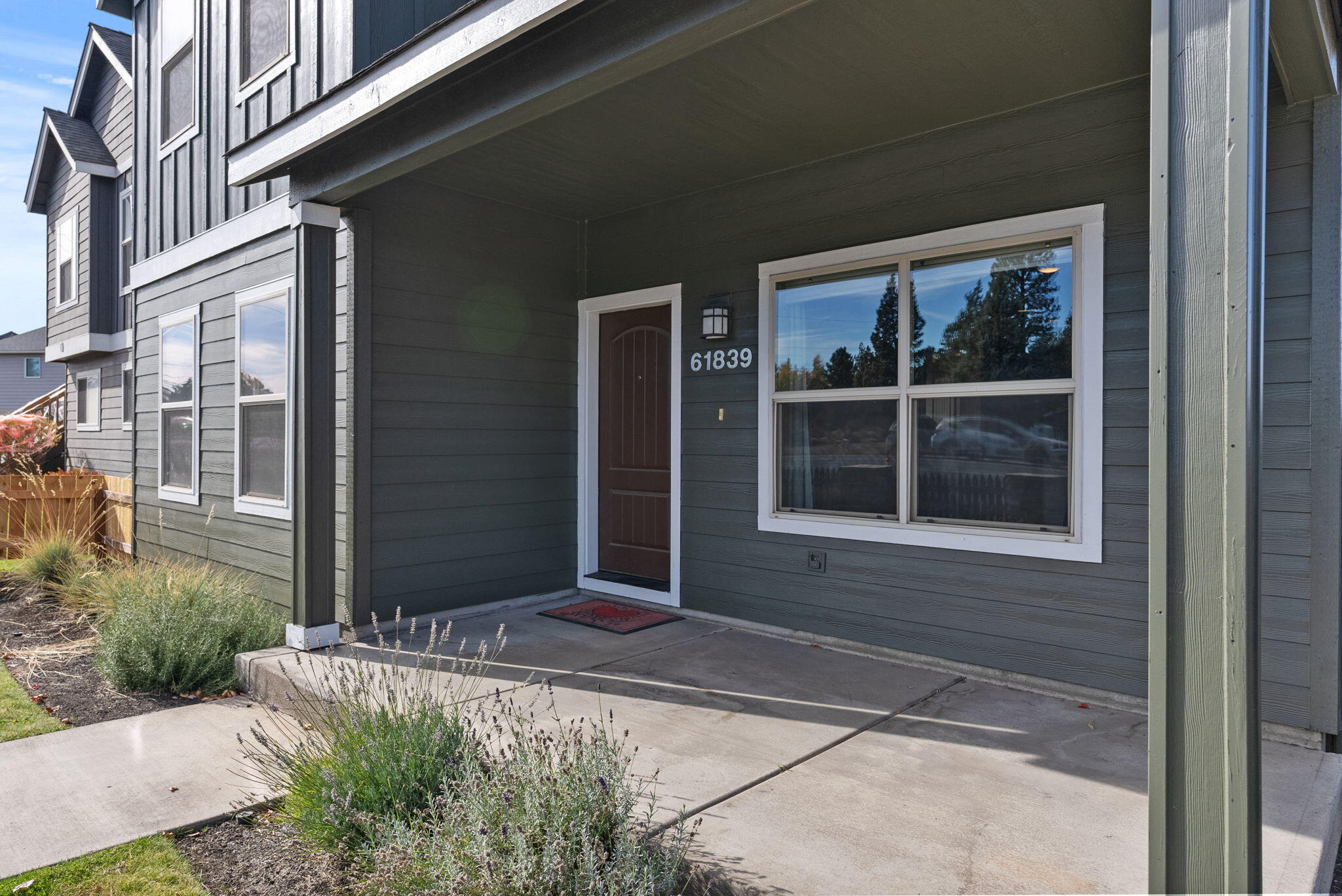 27th Street Crossing - Residential