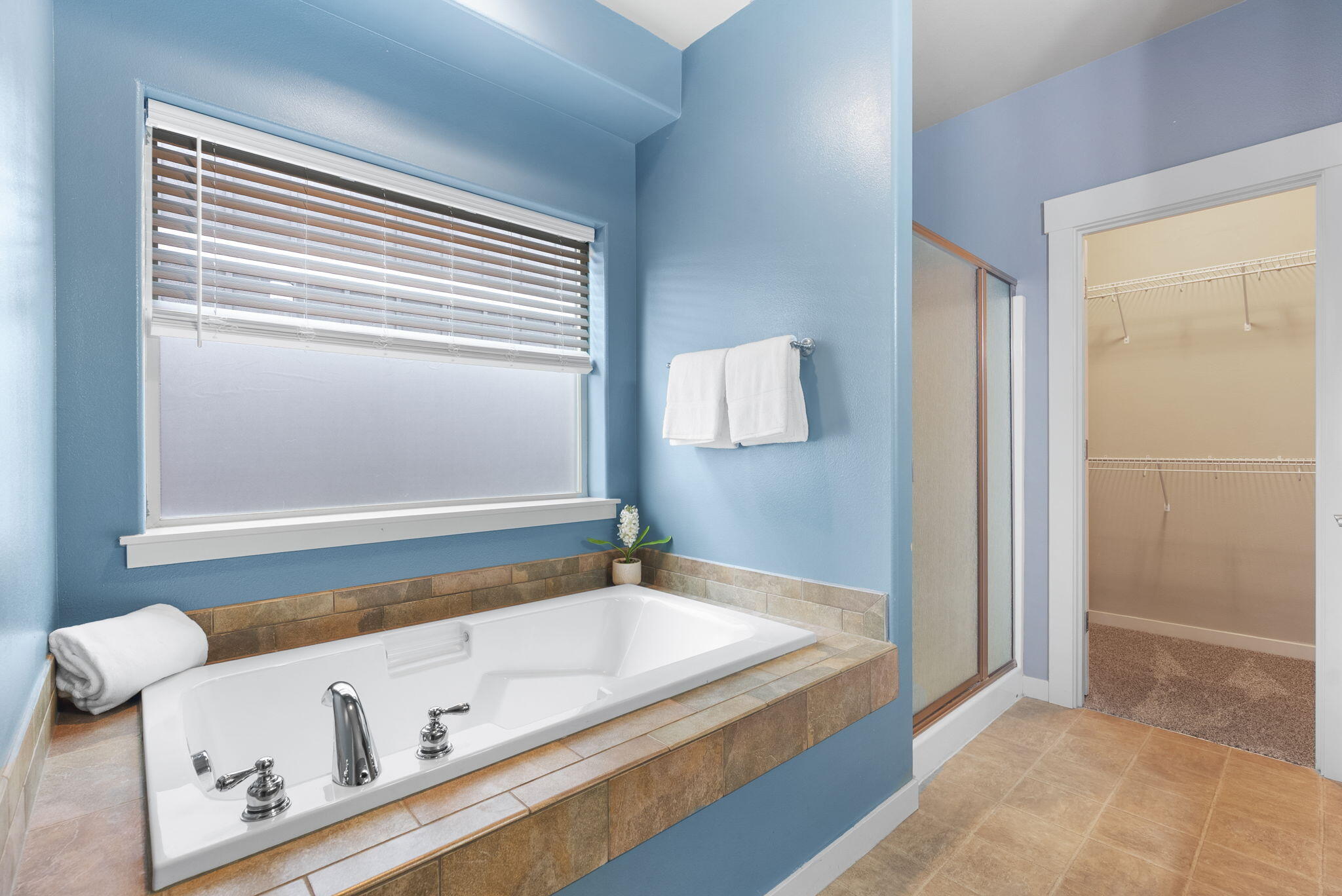 27th Street Crossing - Residential