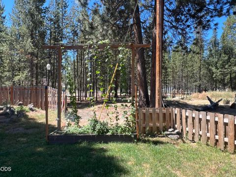 Tiny photo for 50746 S Fawn Drive, La Pine, OR 97739 (MLS # 220224314)