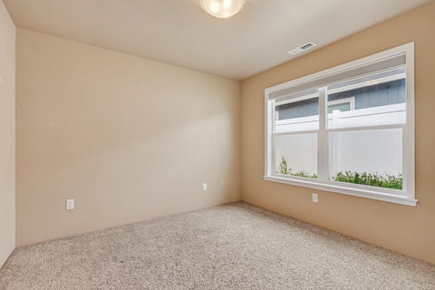 Tiny photo for 1922 Modena Lane, Medford, OR 97501 (MLS # 220222741)