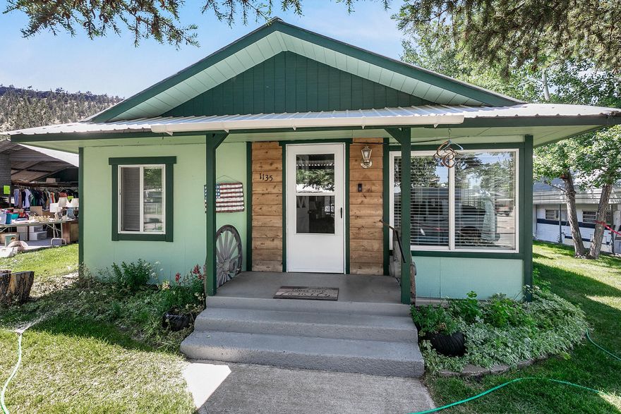 Charming cottage on the edge of town with a park like .36 of an acre yard. Mature Aspen trees, native plants, green grass, greenhouse (w/water), and lots of room to spread
out. Lots of storage buildings, darling shed, Large covered RV parking, 2 covered patios, detached 2+ car garage with workshop. Pumphouse with dry storage. Chicken house
with outdoor potting sink and garden area. Home has been recently updated with new flooring, brand new kitchen w/ new cabinets, counters, stainless steel appliances,
subway tile, farmhouse sink and new lighting. Bathroom also re-done with shiplap, walk-in tiled shower, vintage farmhouse vanity and new fixtures. Two bedrooms with
charming built-ins. Open floorplan with lots of windows. Back mud room gives ample space for home office, pantry, or bonus space. Stay cool in the summer with swamp
cooler and warm in the winter with efficient gas furnace. Come check out all this home has to offer.