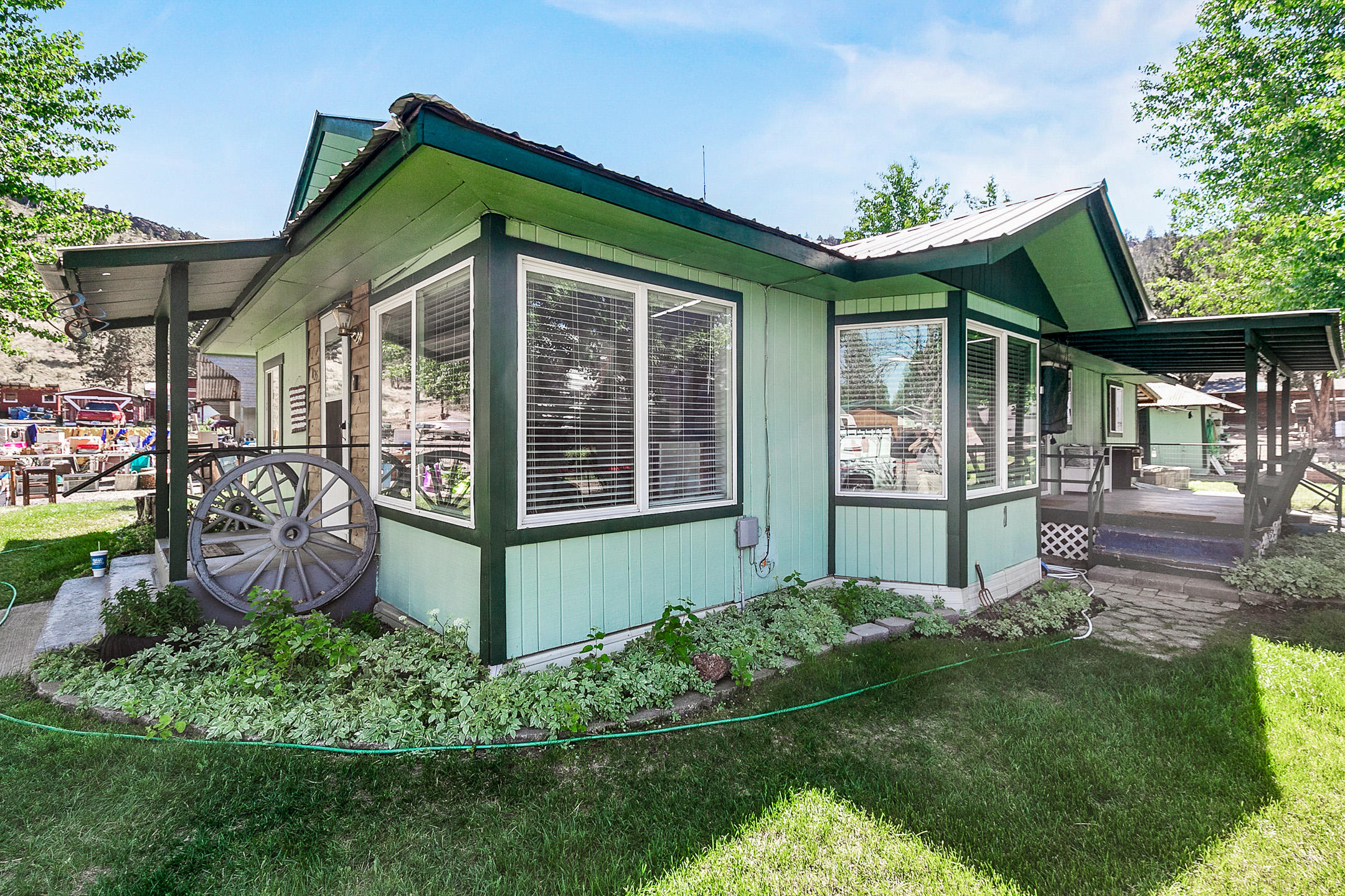 Crestview - Residential