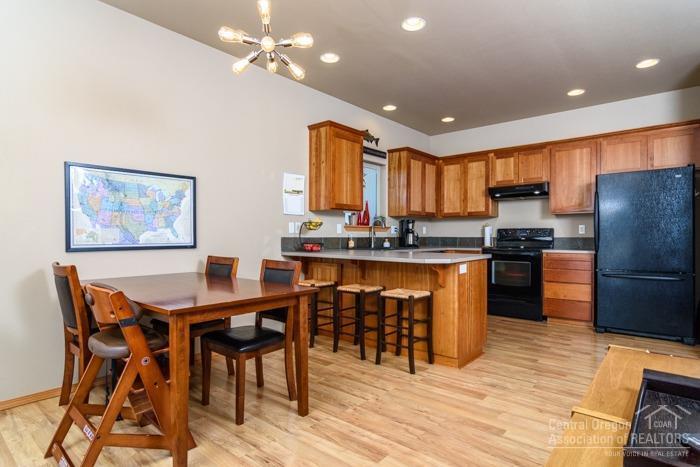 Torryn's - Residential