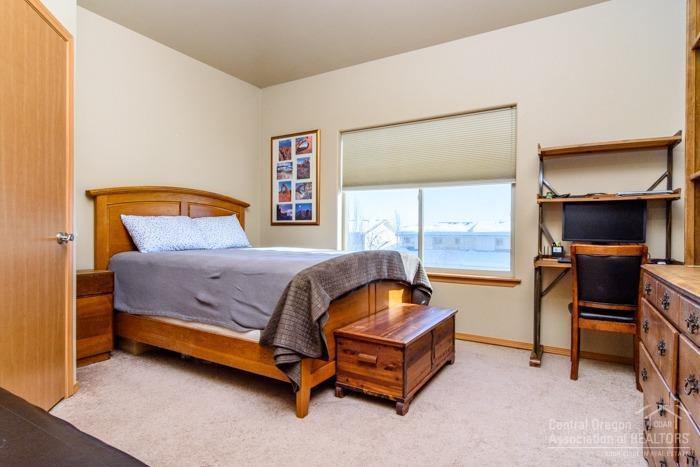 Torryn's - Residential