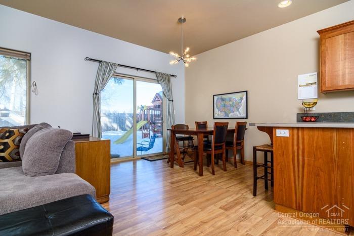 Torryn's - Residential