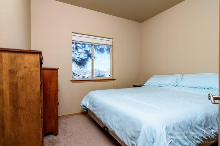 Torryn's - Residential