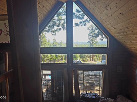 Tiny photo for 31276 Seal Lane, Bonanza, OR 97623 (MLS # 220224568)
