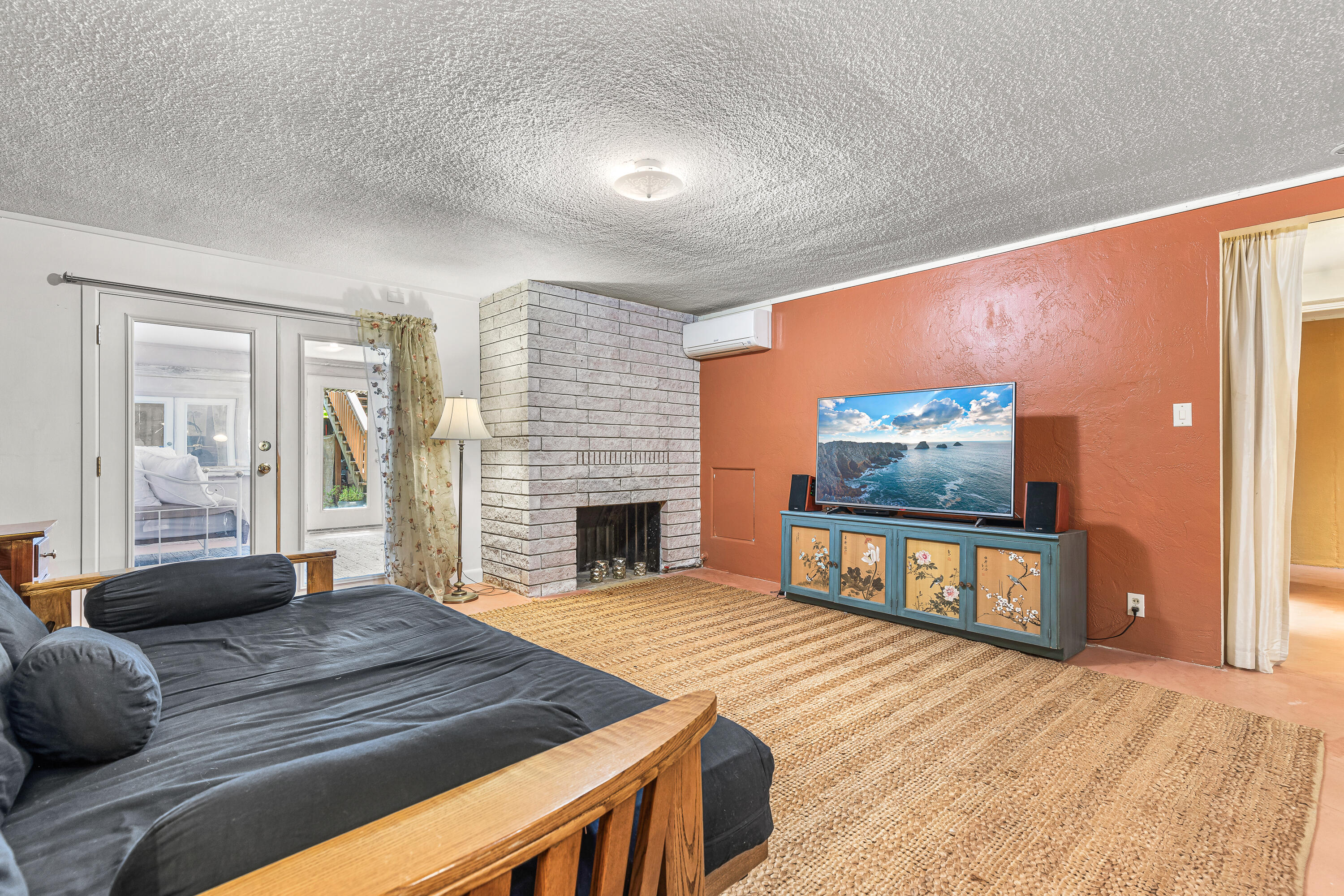 Peachblow Paradise Orchard - Residential