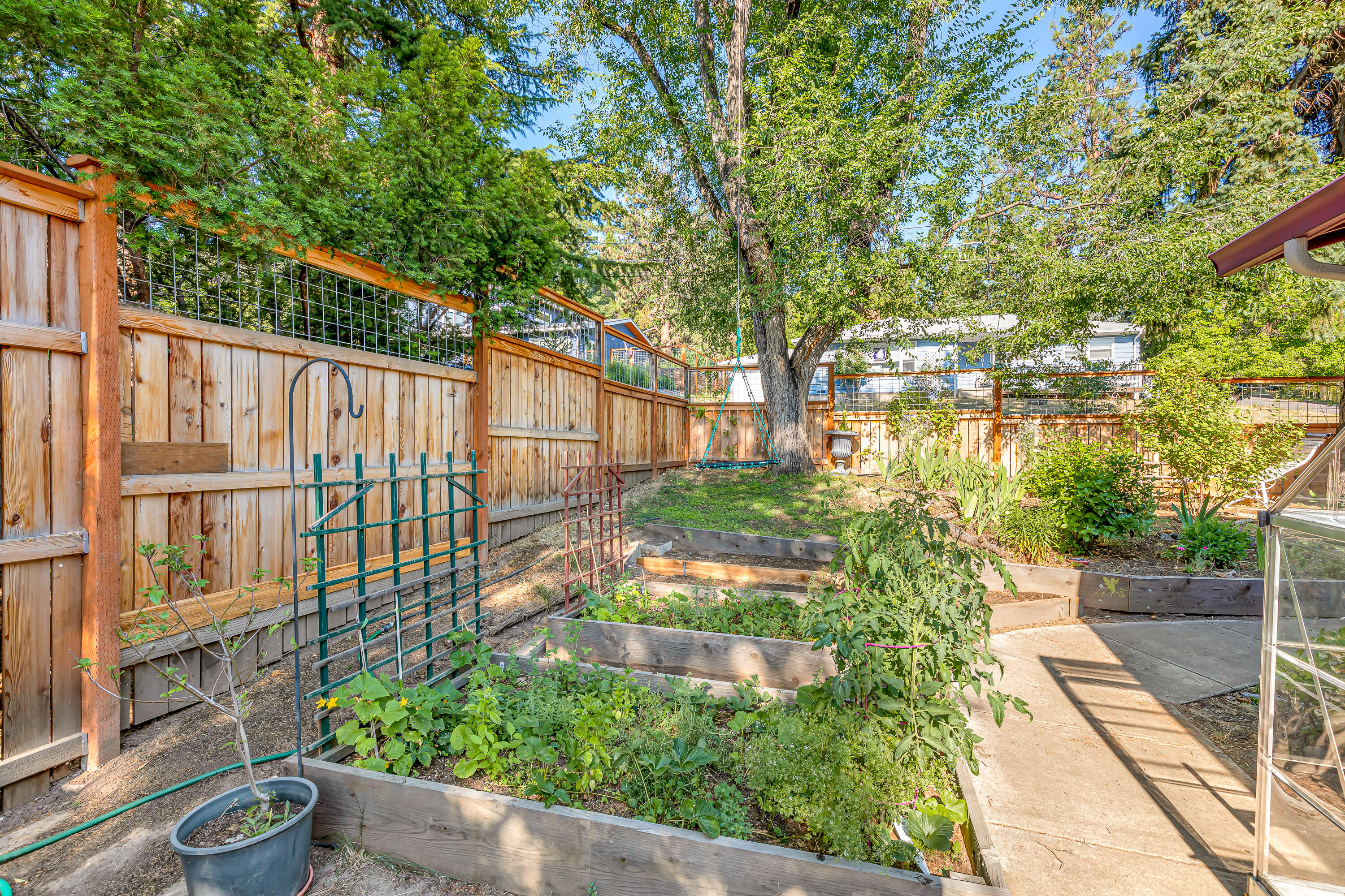 Peachblow Paradise Orchard - Residential