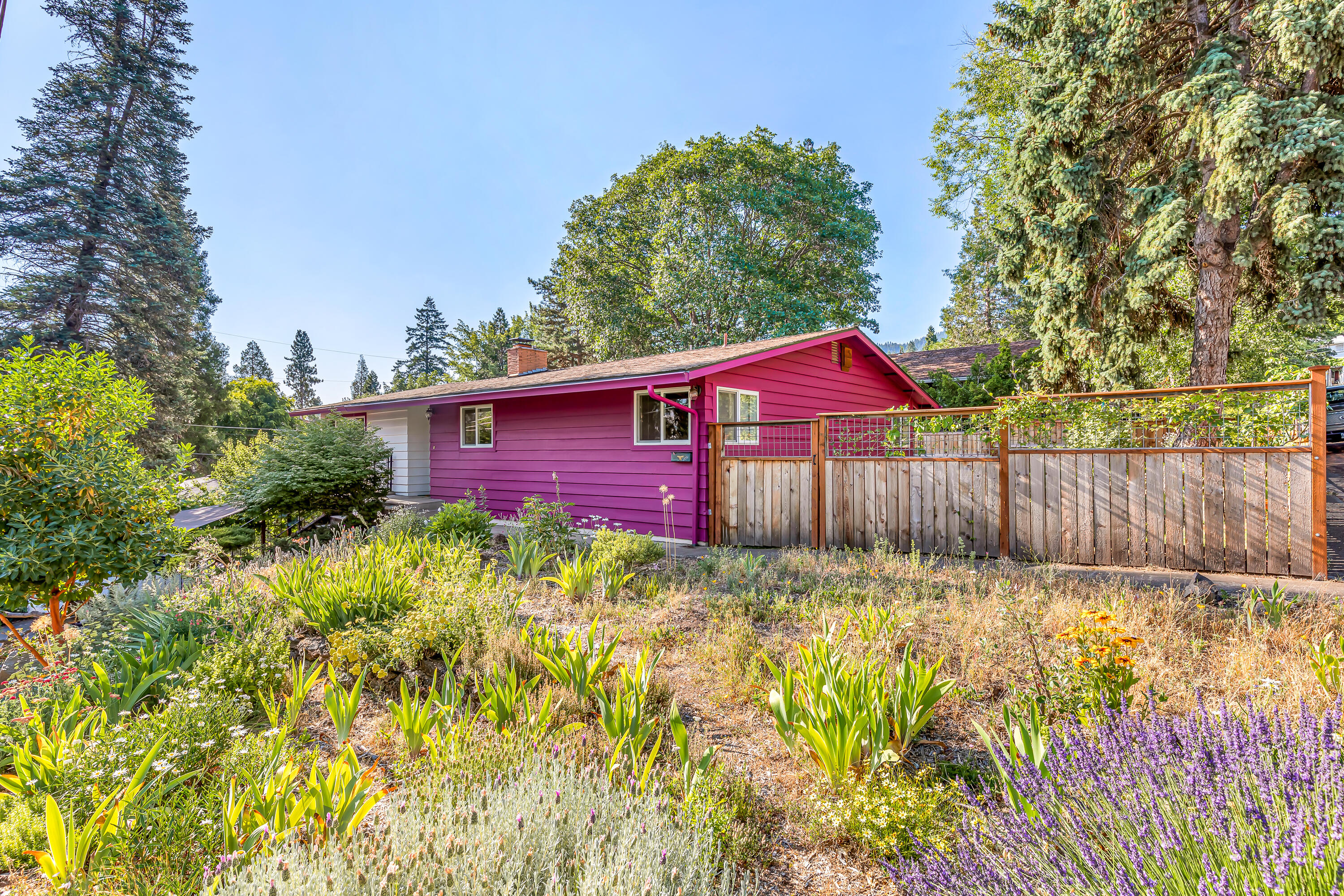 Peachblow Paradise Orchard - Residential