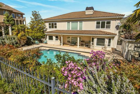 Tiny photo for 112 Monterey Dr, Medford, OR 97504 (MLS # 220217383)