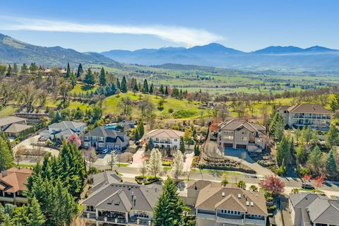 Tiny photo for 112 Monterey Dr, Medford, OR 97504 (MLS # 220217383)