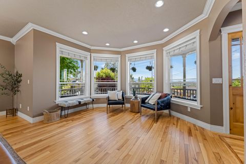 Tiny photo for 1679 NE Terrace Drive, Grants Pass, OR 97526 (MLS # 220219809)