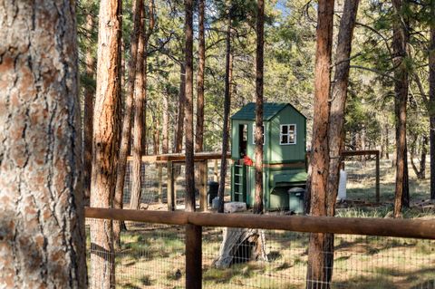 Tiny photo for 69128 Bay Drive, Sisters, OR 97759 (MLS # 220210310)
